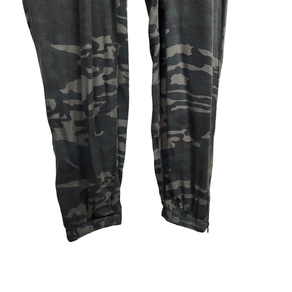 Storia Camo Jogger Jumpsuit Adjustable Straps Women's Size Medium - Picture 6 of 12